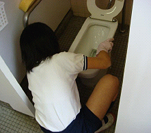 落合小学校卒業記念トイレ磨き