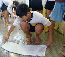 落合小学校卒業記念トイレ磨き